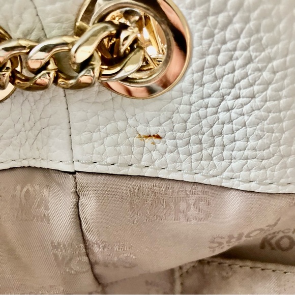 Michael Kors Genuine White Pebbled Leather Handbag/Shoulder Bag - Picture 11 of 13